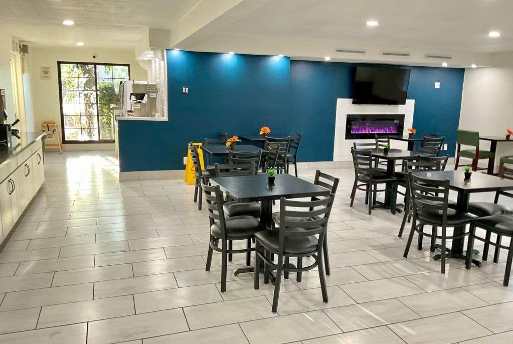 La Quinta Inn By Wyndham Stockton Interior foto